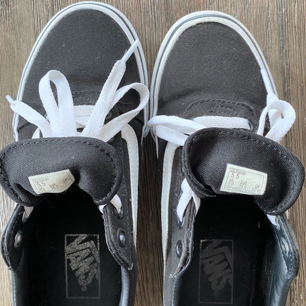 Womens Vans - Picture 6 of 9